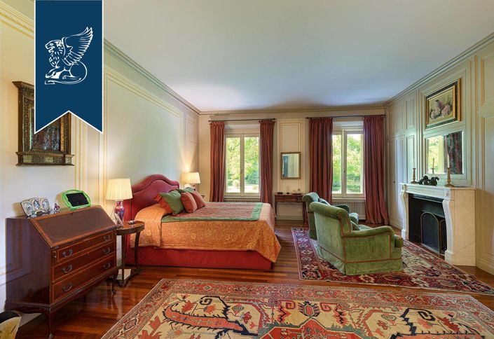 Image No.58-6 Bed Villa for sale