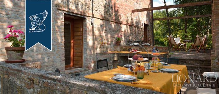 Image No.9-9 Bed Country House for sale