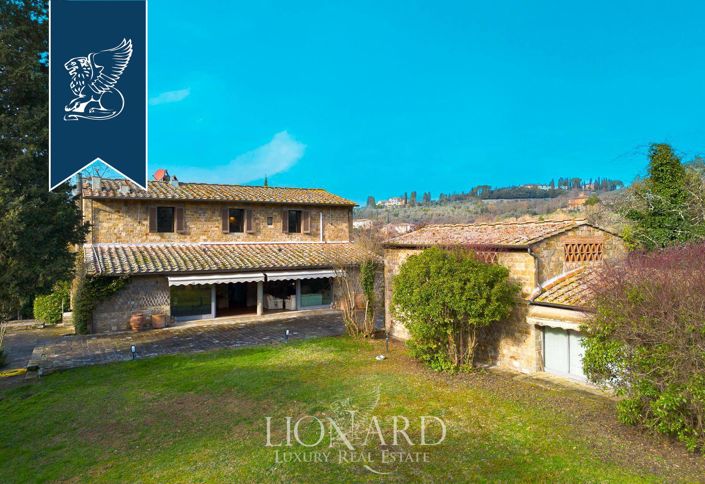 Image No.20-4 Bed Country House for sale