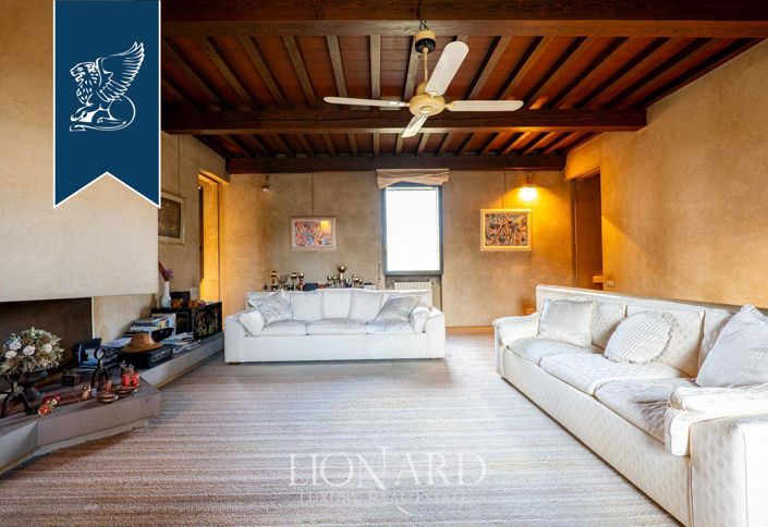 Image No.6-4 Bed Country House for sale