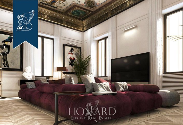 Image No.6-4 Bed Property for sale