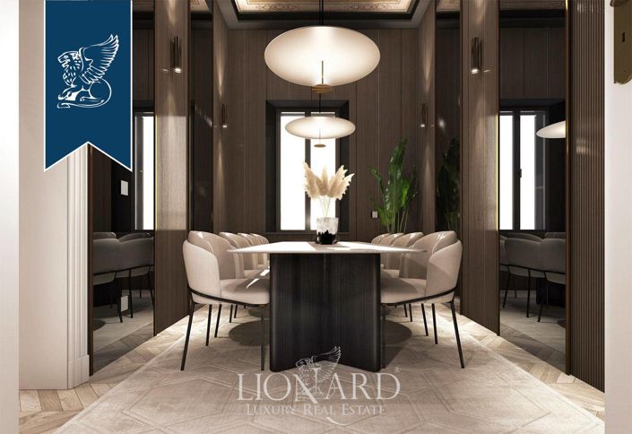 Image No.9-4 Bed Property for sale