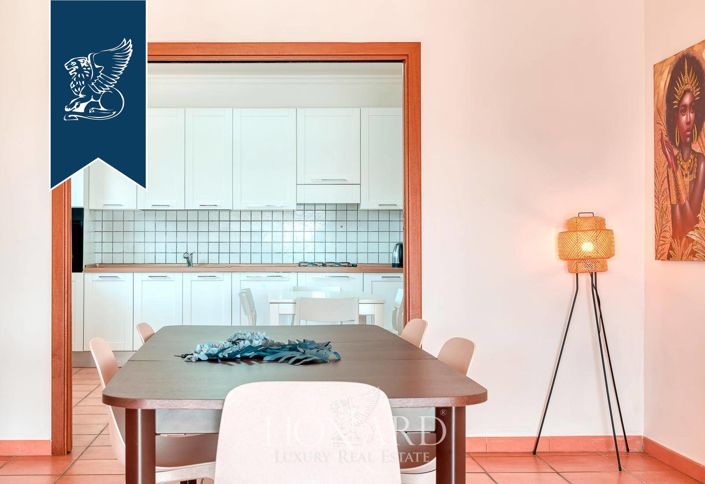 Image No.19-Villa de 9 chambres à vendre à San Felice Circeo