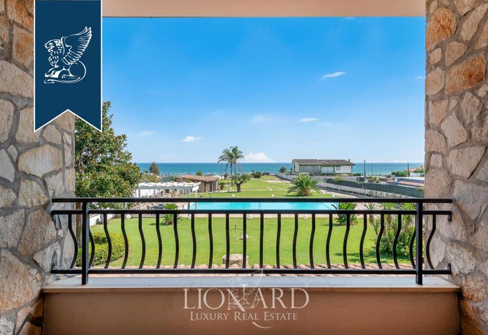 Image No.6-Villa de 9 chambres à vendre à San Felice Circeo