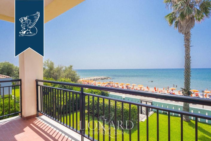 Image No.10-Villa de 6 chambres à vendre à Fondi