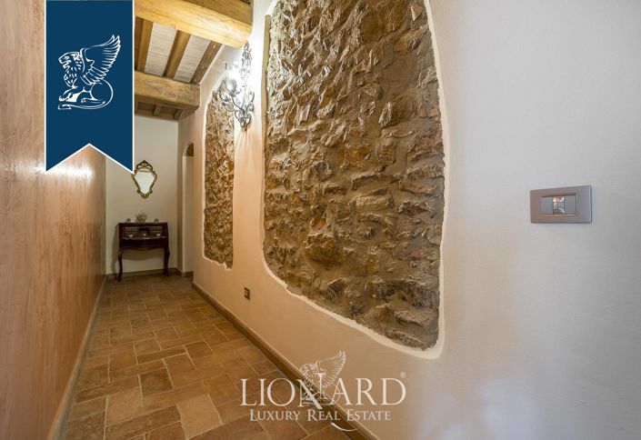 Image No.21-9 Bed Farmhouse for sale