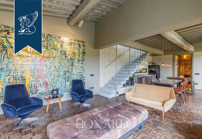 Image No.22-6 Bed Country House for sale