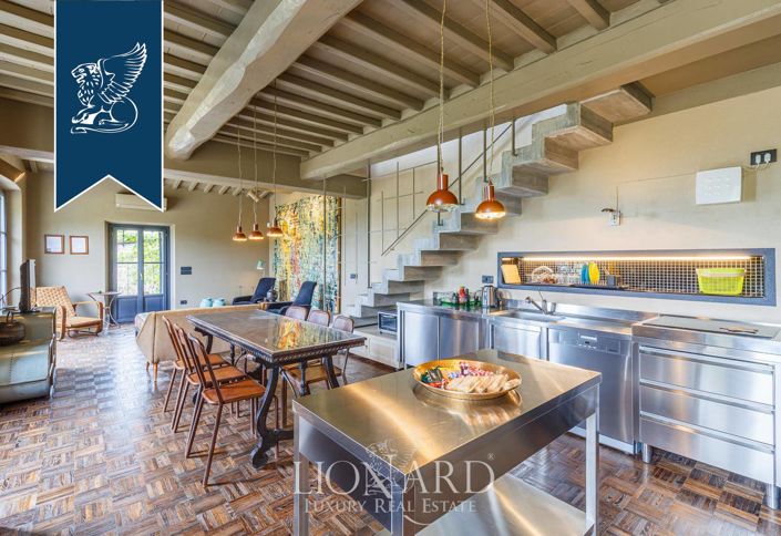 Image No.27-6 Bed Country House for sale