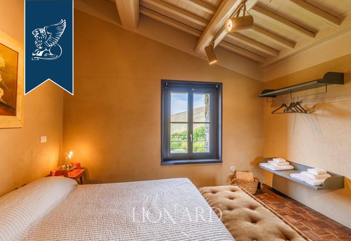 Image No.37-6 Bed Country House for sale