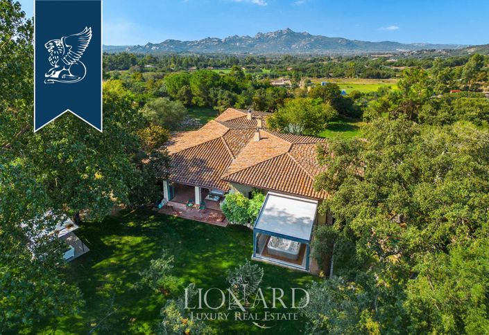 Image No.2-5 Bed Villa for sale