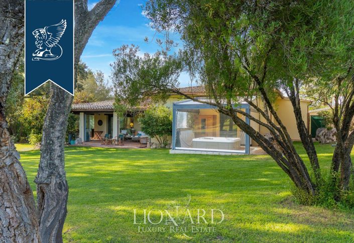 Image No.9-5 Bed Villa for sale