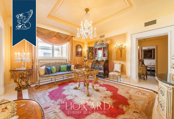 Image No.12-4 Bed Property for sale