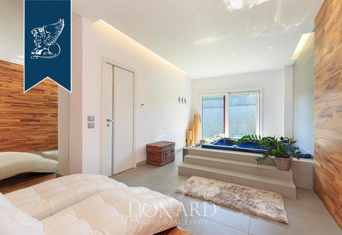 Image No.23-3 Bed Villa for sale