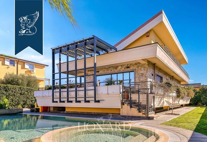 Image No.18-5 Bed Villa for sale