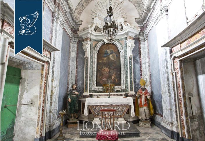 Image No.29-30 Bed Villa for sale