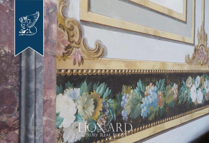 Image No.39-30 Bed Villa for sale