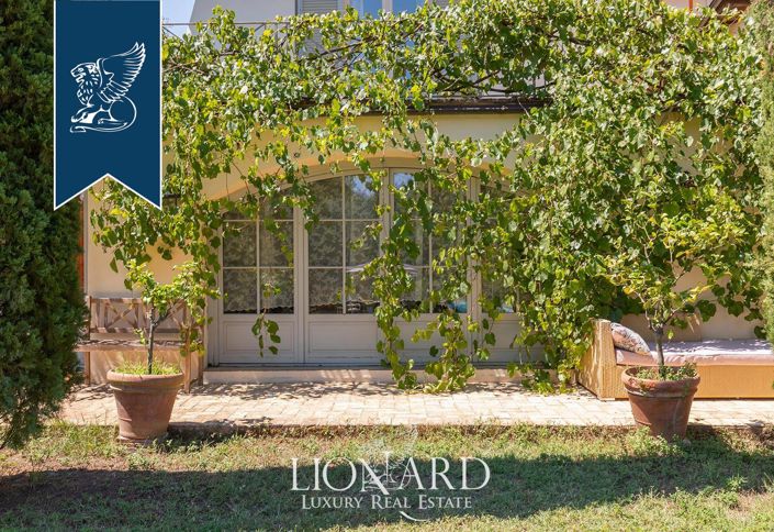 Image No.6-4 Bed Villa for sale