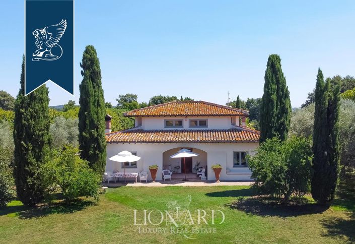 Image No.4-4 Bed Villa for sale