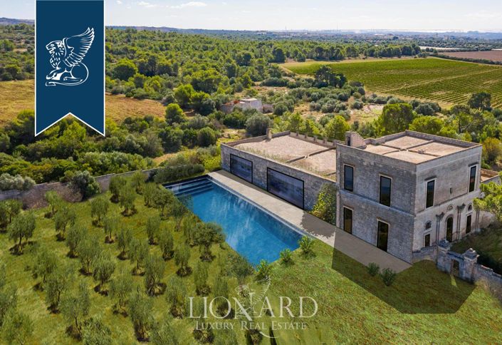 Image No.1-12 Bed Country House for sale