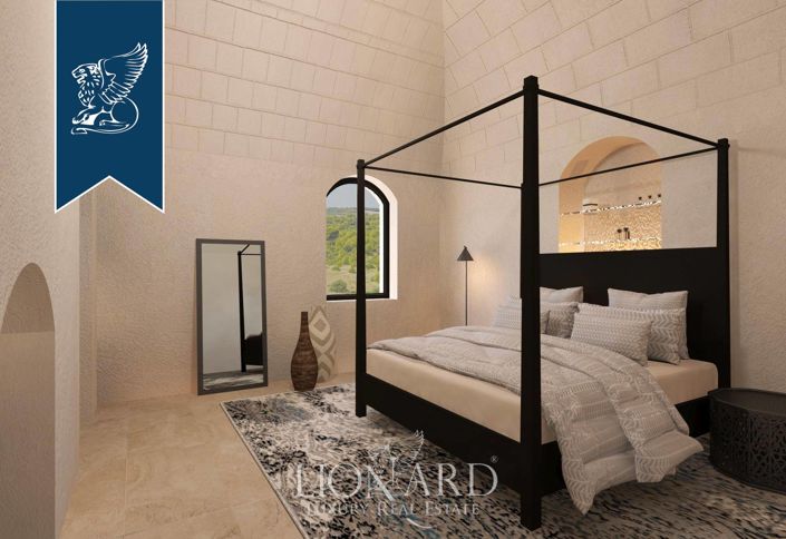 Image No.26-12 Bed Country House for sale