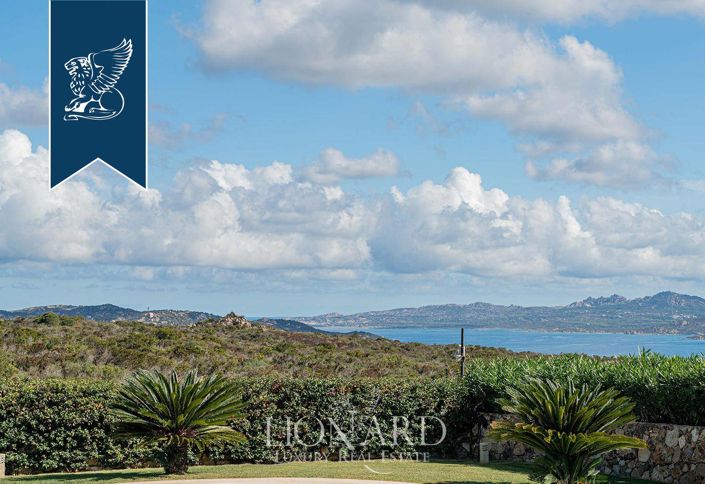 Image No.10-6 Bed Villa for sale