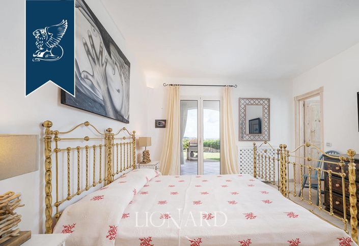 Image No.35-6 Bed Villa for sale