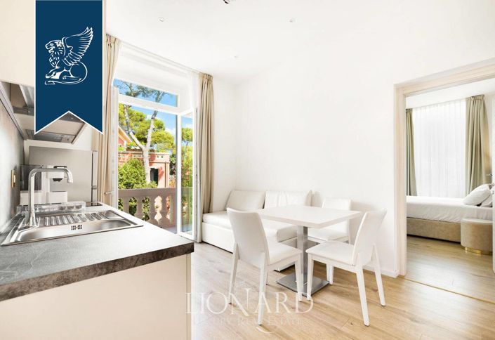 Image No.5-Un hôtel de 16 chambres à vendre à Rosignano Marittimo