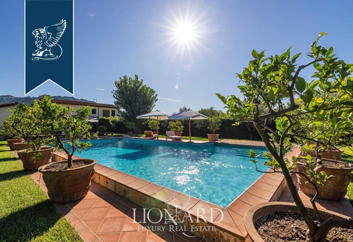 Image No.18-4 Bed Villa for sale