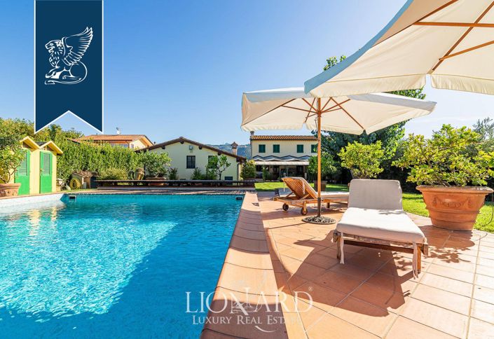 Image No.2-4 Bed Villa for sale