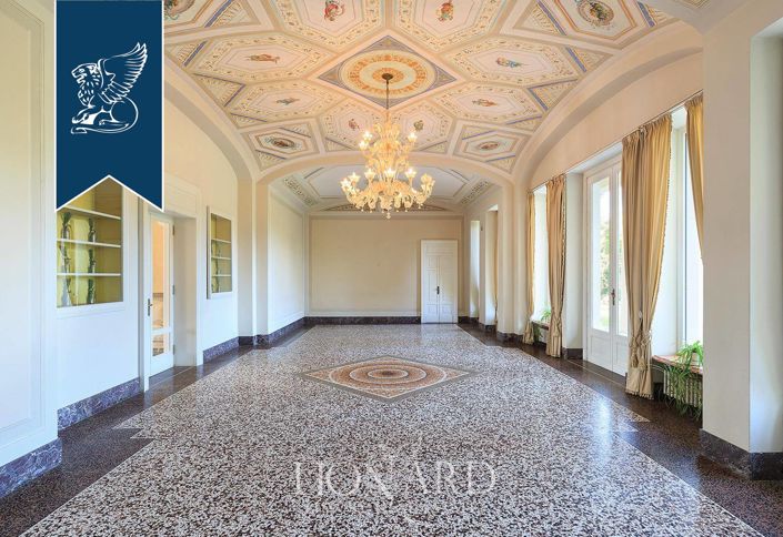 Image No.27-6 Bed Villa for sale