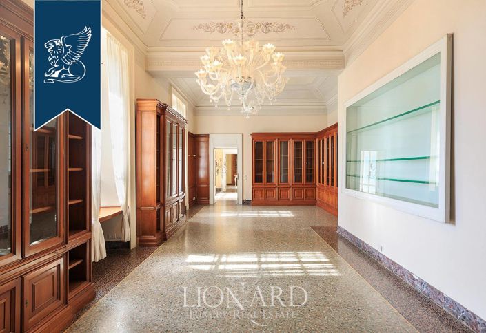 Image No.35-6 Bed Villa for sale