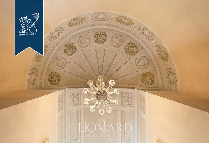 Image No.38-6 Bed Villa for sale