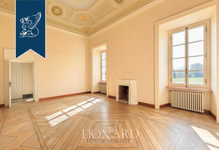 Image No.40-6 Bed Villa for sale