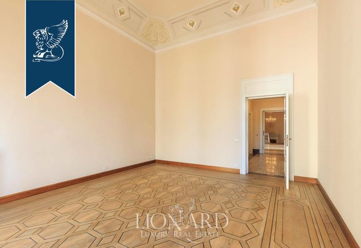 Image No.43-6 Bed Villa for sale