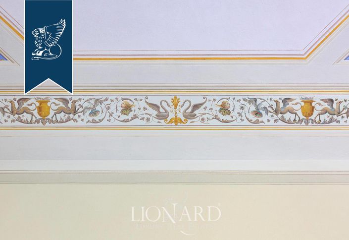 Image No.61-6 Bed Villa for sale