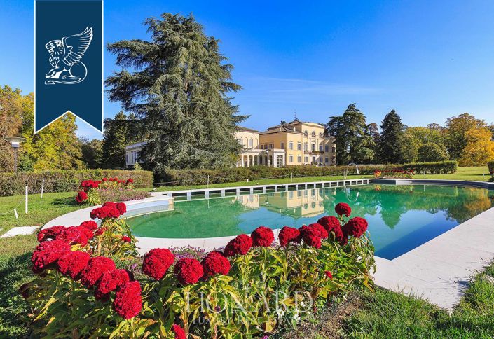 Image No.7-6 Bed Villa for sale