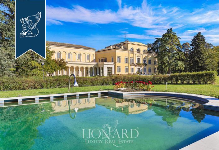 Image No.9-6 Bed Villa for sale