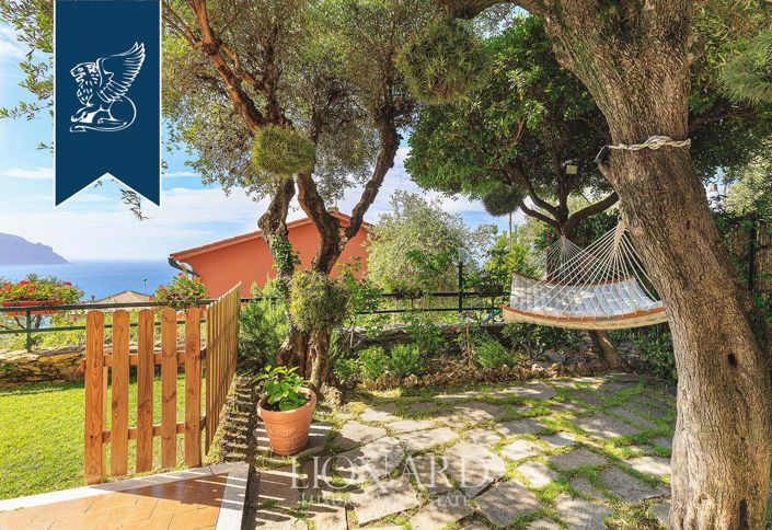 Image No.2-Villa de 4 chambres à vendre à Pieve Ligure