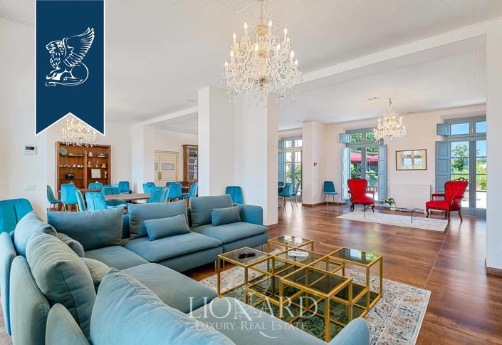 Image No.11-Villa de 17 chambres à vendre à Capannori