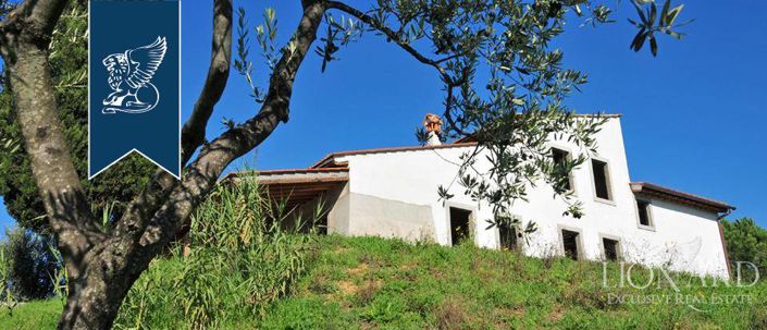 Image No.2-5 Bed Country House for sale