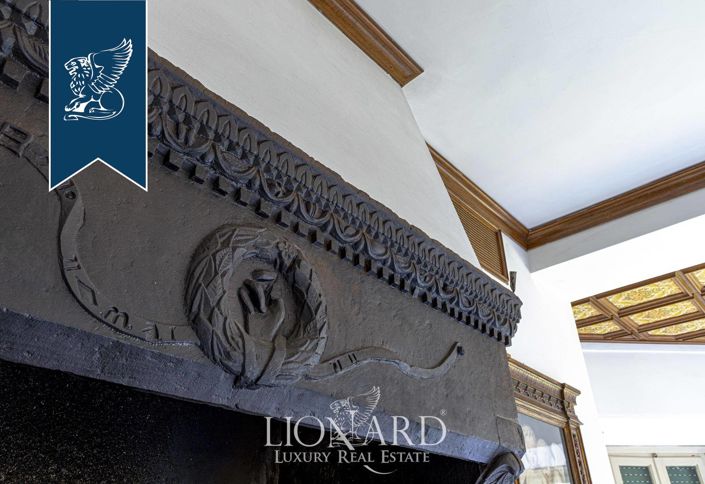 Image No.37-8 Bed Villa for sale