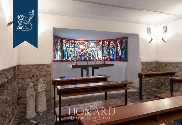 Image No.61-8 Bed Villa for sale