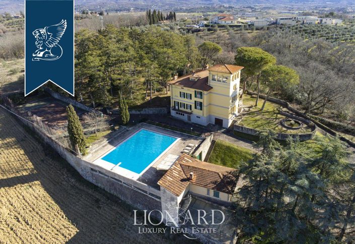 Image No.63-8 Bed Villa for sale