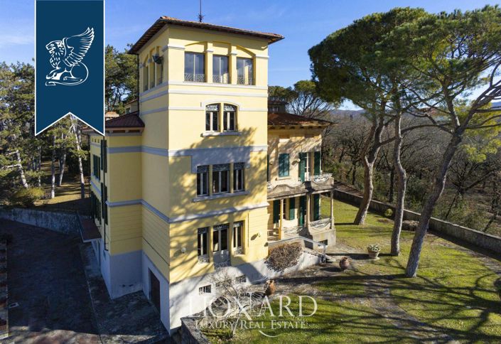 Image No.67-8 Bed Villa for sale