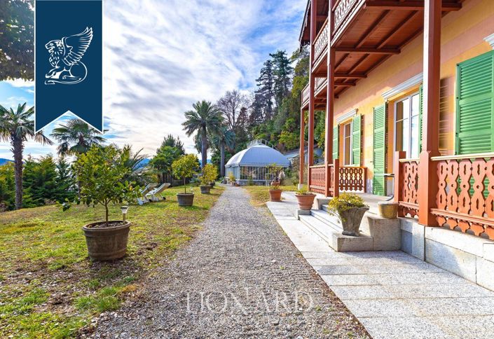 Image No.10-9 Bed Villa for sale