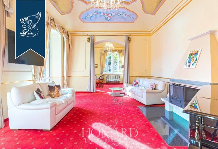 Image No.15-9 Bed Villa for sale