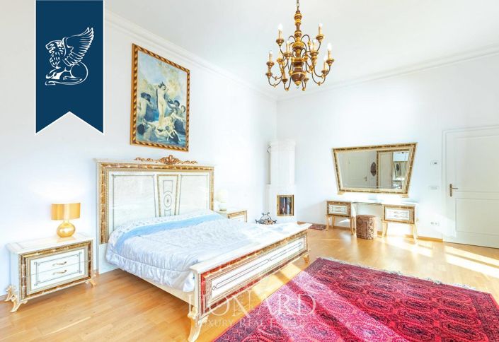 Image No.31-9 Bed Villa for sale