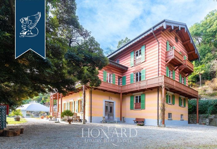 Image No.9-9 Bed Villa for sale