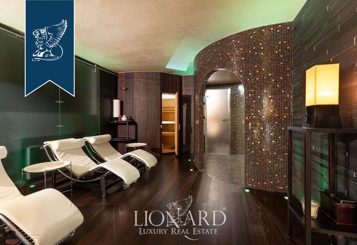 Image No.43-8 Bed Villa for sale