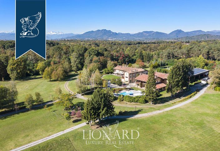 Image No.69-8 Bed Villa for sale